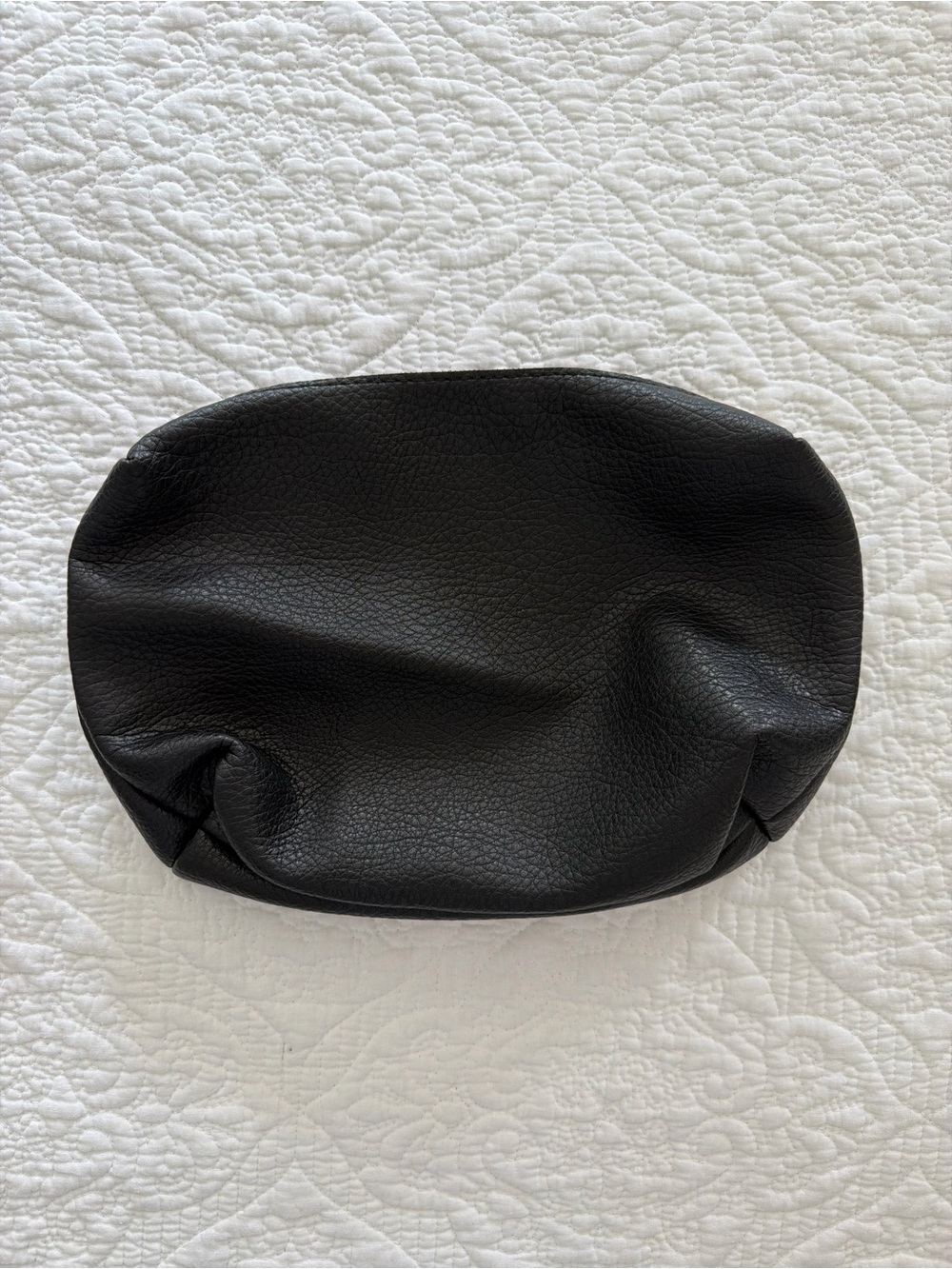 Anthropologie Black Love Knot Slouchy Bag - Picture 2 of 3